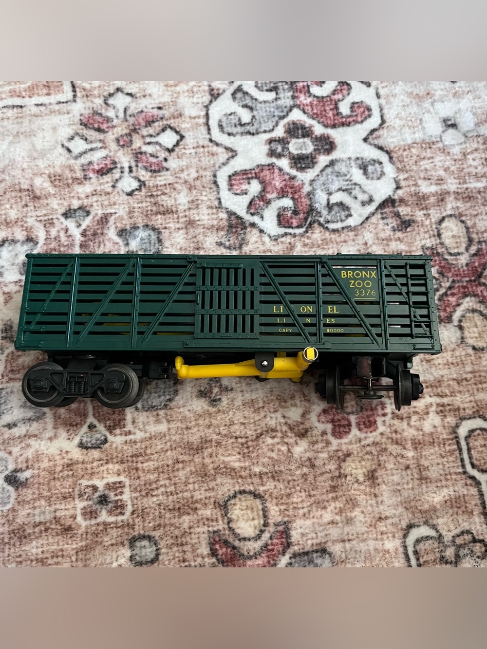 Lionel 6-16683 Operating Giraffe Car Lionel Postwar Celebration Series 3476